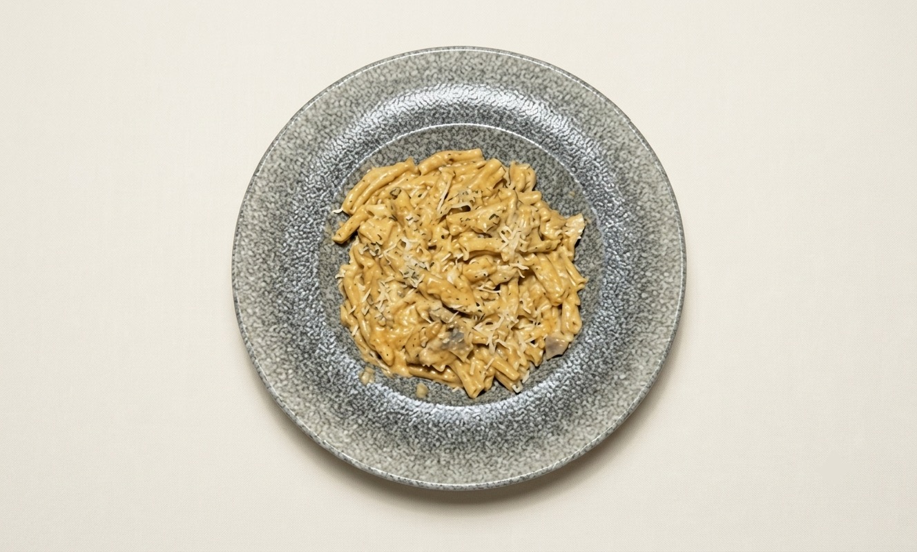 TAVUK DİLİMLİ VE MANTARLI CASARECCE PESTO ROSSO